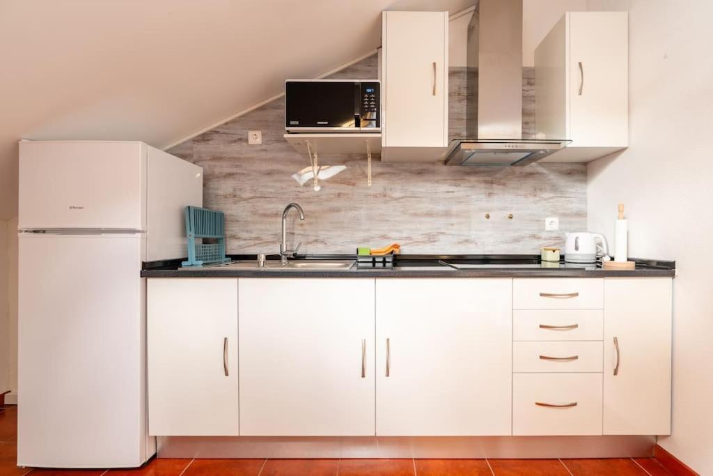Ribeiro'S House, New Apartment With Amazing Sunsets Arco da Calheta  Εξωτερικό φωτογραφία